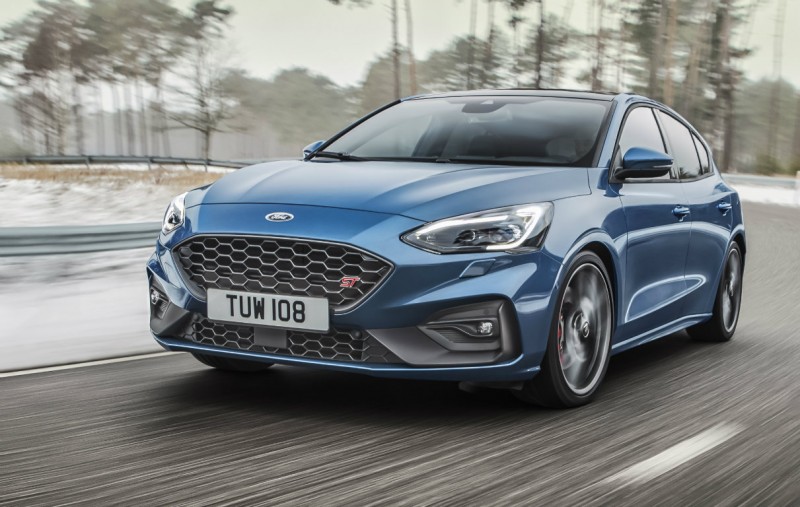 ford-focus-st-2019-800x.jpg